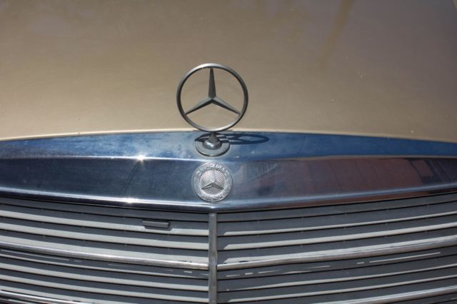 1984 Mercedes-Benz 300-Series - photo 5