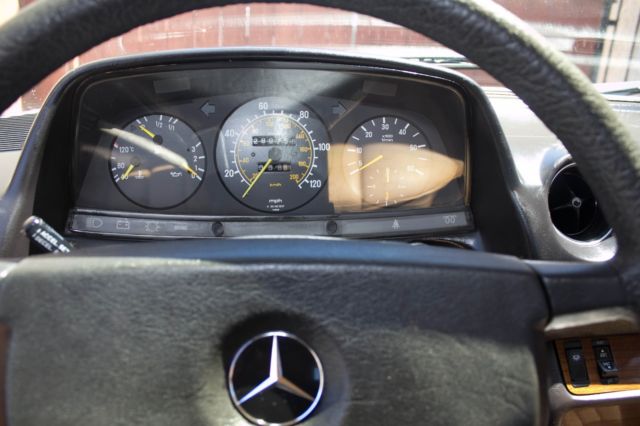 1984 Mercedes-Benz 300-Series - photo 7