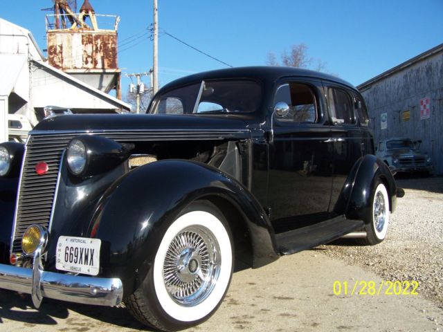 1937 Studebaker Dictator - photo 5