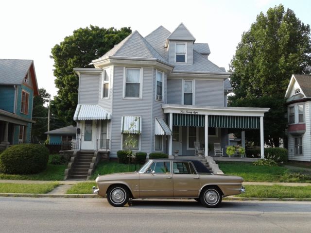 Studebaker, 1966 Cruiser 1966 Studebaker Cruiser