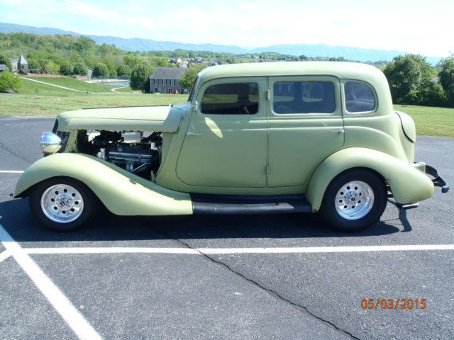 1935 Studebaker Dictator