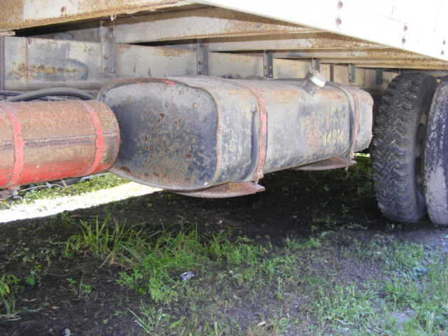 1955 Studebaker 2 ton standard - photo 8