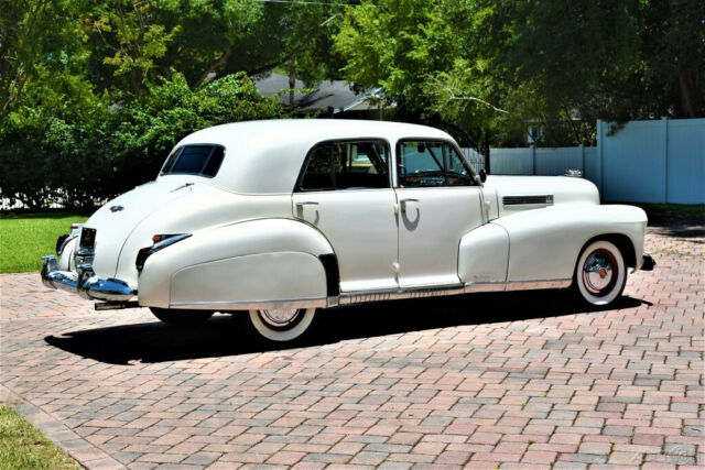 1941 Cadillac Fleetwood Breath takeing Series 60 - photo 6