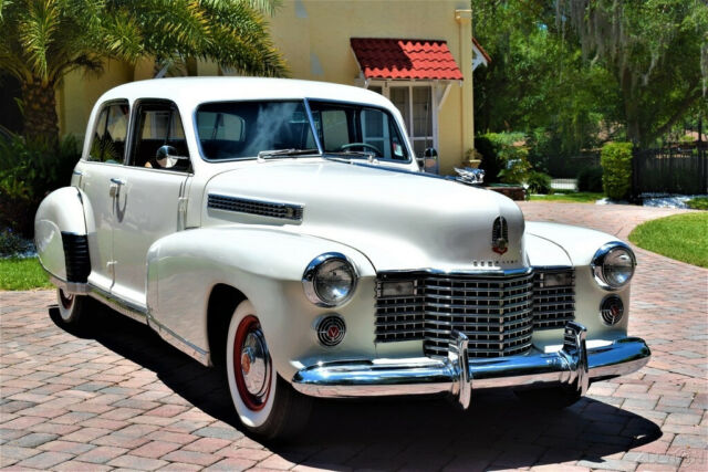 1941 Cadillac Fleetwood - photo 2