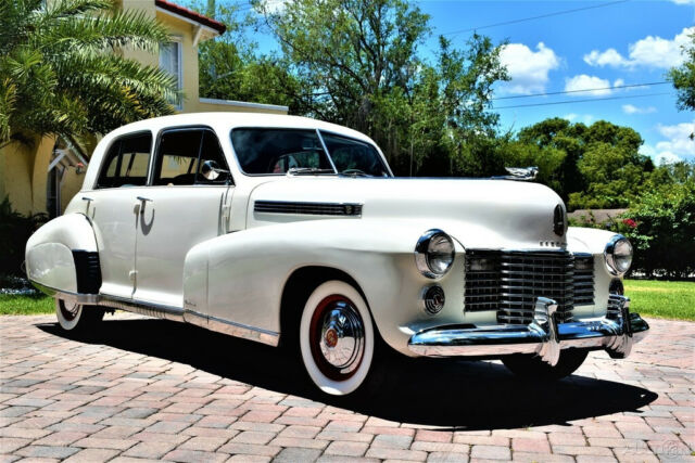 1941 Cadillac Fleetwood Breath takeing Series 60 none better - photo 3