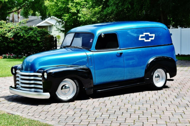 1950 Chevrolet Custom Panel Delivery 350V-8 A/C - photo 3