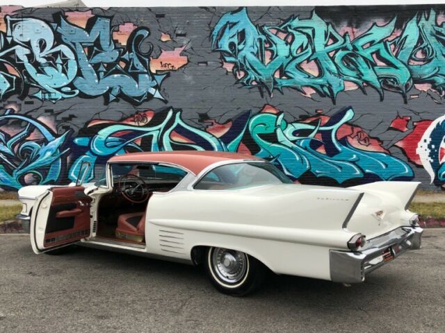 1958 Cadillac DeVille Coupe - photo 2