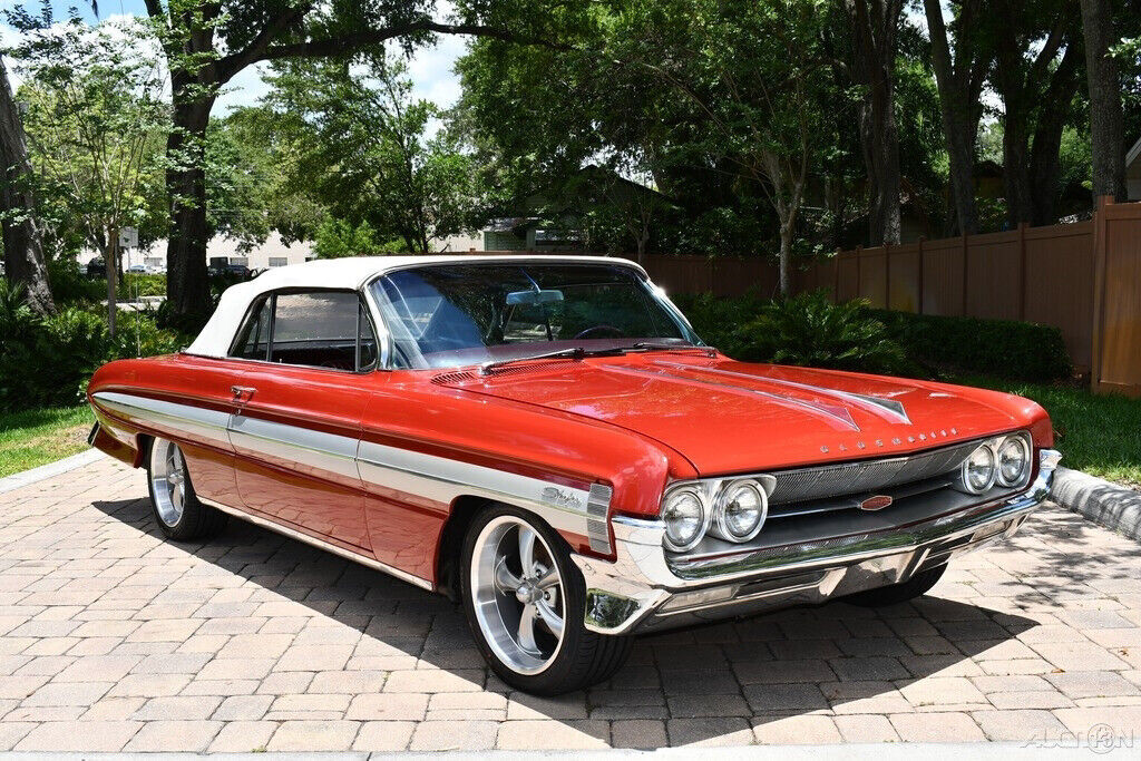 1961 Oldsmobile Starfire Restored Convertible 394ci Automatic - photo 10