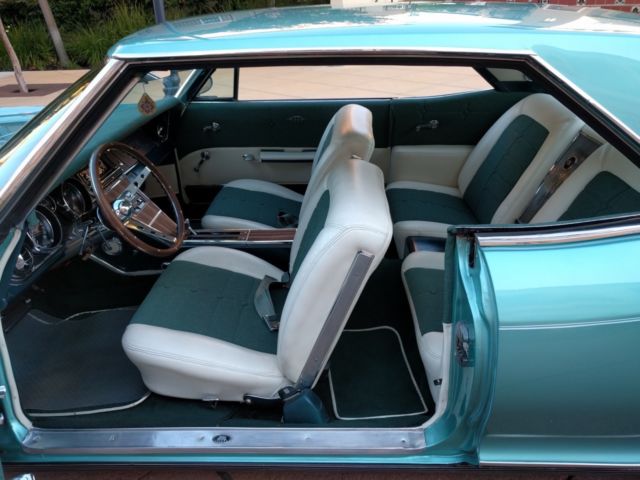 1965 Buick Riviera 2 door coupe - photo 4