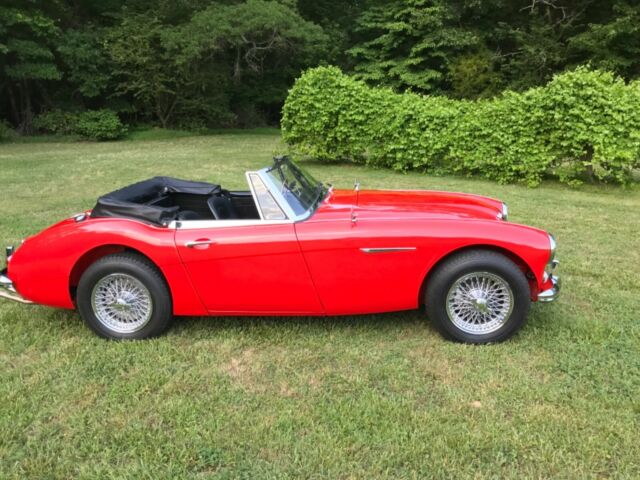 Stunning 1966 Austin Healey 3000 BJ8 Mark III. Beautiful, full, professional res 1966 Austin Healey 3000 BJ8 Mark III