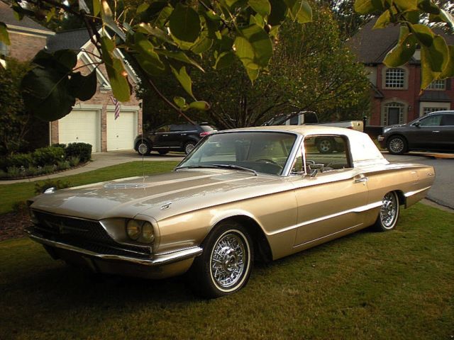 1966 Ford Thunderbird Ford Thunderbird Town Landau with Q-Code 428 V8 - photo 11