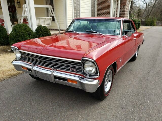 Stunning 1967 Nova SS Super Sport, 4-Speed, (118 vin), with L79 350hp Upgrade 1967 Chevrolet Nova SS