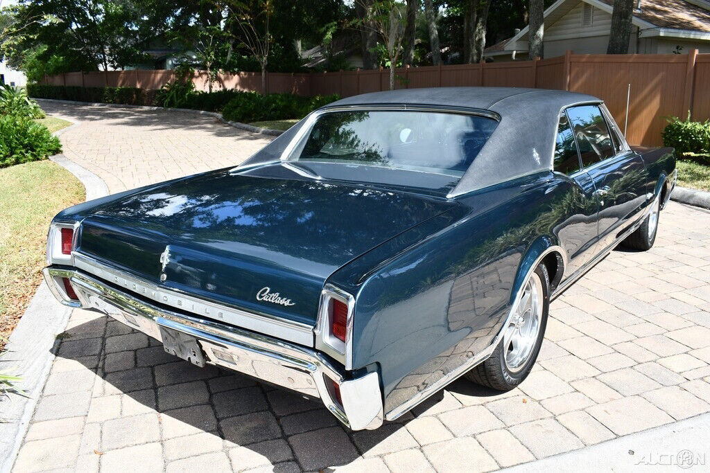 1967 Oldsmobile Cutlass One Family-Owned Bucket Seats documents. - photo 11