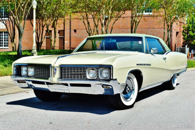 Stunning 1968 Buick Electra 430 V-8 Automatic A/C Power Brakes Power Windows 1968 Buick Electra 430 V8 Power Brakes A/C