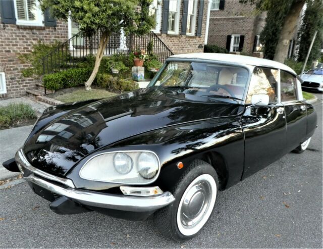 STUNNING 1972 CITROEN DS Not Fiat Other Makes Mercedes-Benz Jaguar BMW 1972 Citroën AX DS Velour