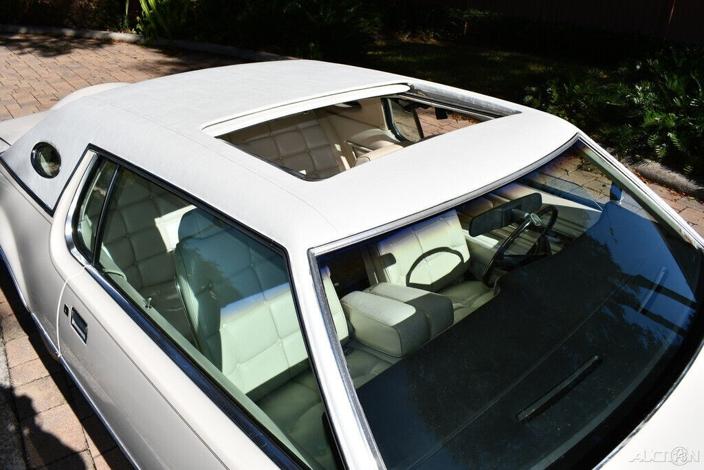 1972 Lincoln Continental Very Rare Factory  Sunroof Cold A/C !! - photo 3
