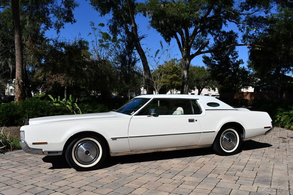 1972 Lincoln Continental Very Rare Factory  Sunroof Cold A/C !! - photo 5