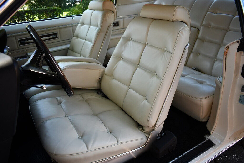 1972 Lincoln Continental Very Rare Factory Sunroof Cold A/C !! - photo 12