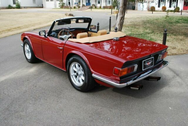 1974 Triumph TR-6 - photo 2
