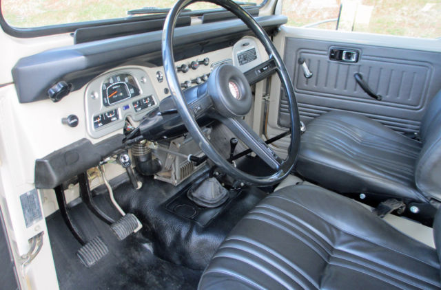 1975 Toyota Land Cruiser FJ40 - photo 10