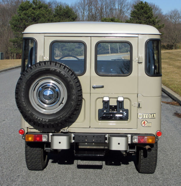 1975 Toyota Land Cruiser FJ40 - photo 4