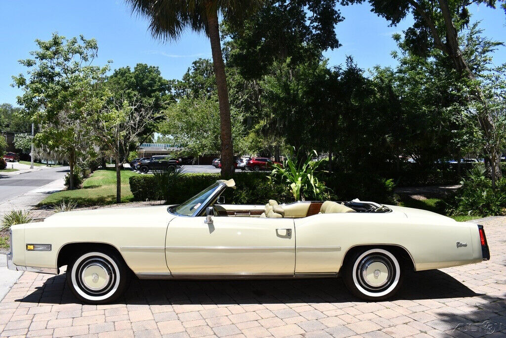 1976 Cadillac Eldorado Very Rare Phoenician Ivory over Ivory Leather Interior - photo 3