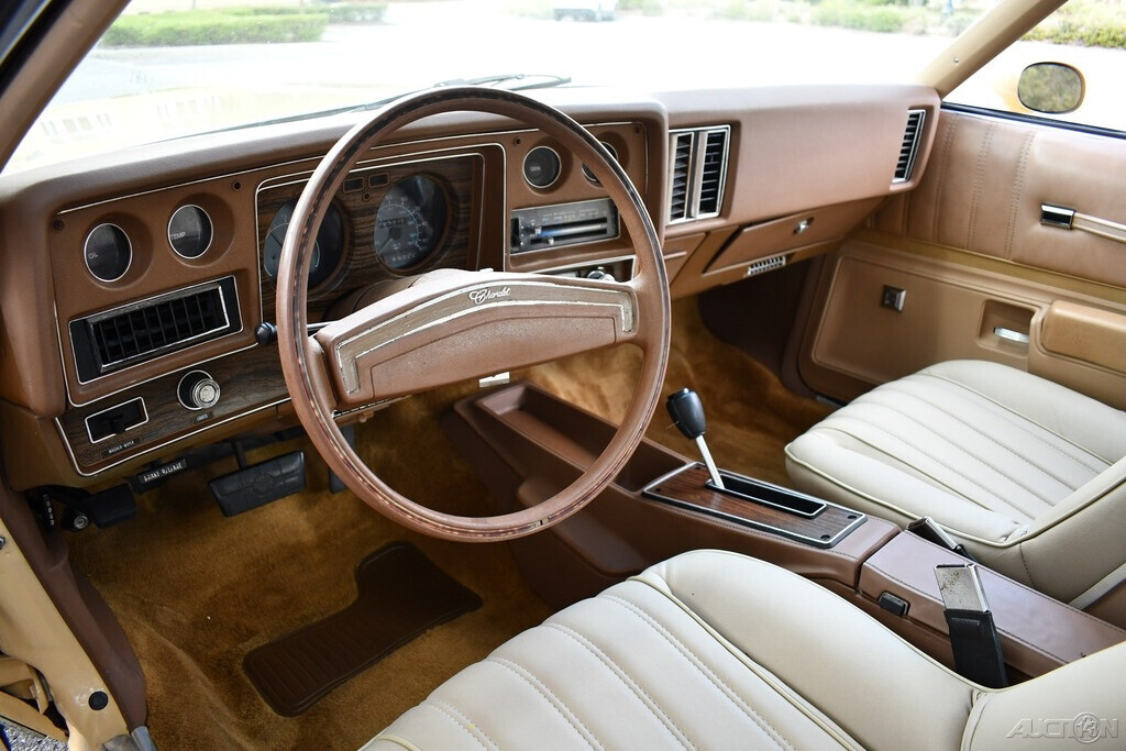 1977 Chevrolet Monte Carlo Bucket Swivel Seat Console A/C Power Steering & Brake - photo 13
