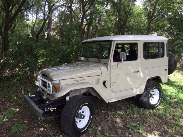 Stunning 1978 FJ40 - 14k Miles - Frame Off Restored 1978 Toyota Land Cruiser FJ40