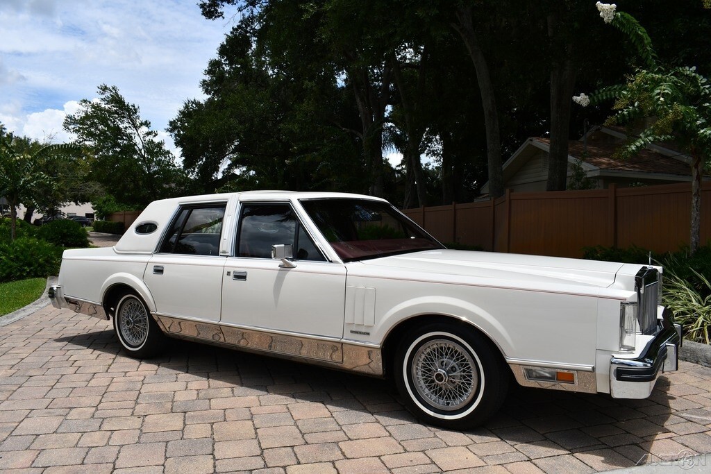 1981 Lincoln Mark Series 5L V8 Automatic Miles Fully Loaded - photo 4