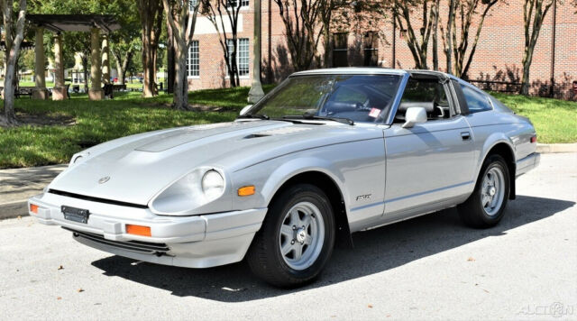 Stunning 1983 Datsun 280ZX GL 2.8L I6 5 Speed 42k Miles T-Tops leather stunning 1983 Datsun Z-Series GL 42k Miles i6 Engine, 5 Speed