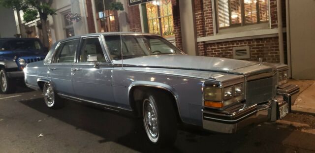 1985 Cadillac Fleetwood FLEETWOOD BROUGHAM D'ELEGANCE - photo 2