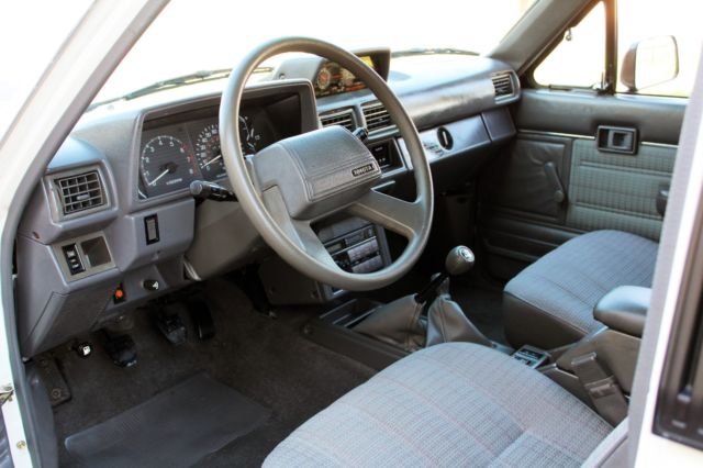 1987 Toyota 4Runner 5 Spd, 22R-E, 138k Orig, (833)-225-4227 - photo 11