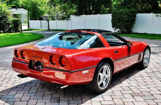 Stunning 1989 corvette glass top leather truly beautiful 6 speed drives amazing 1989 Chevrolet Corvette must be seen driven