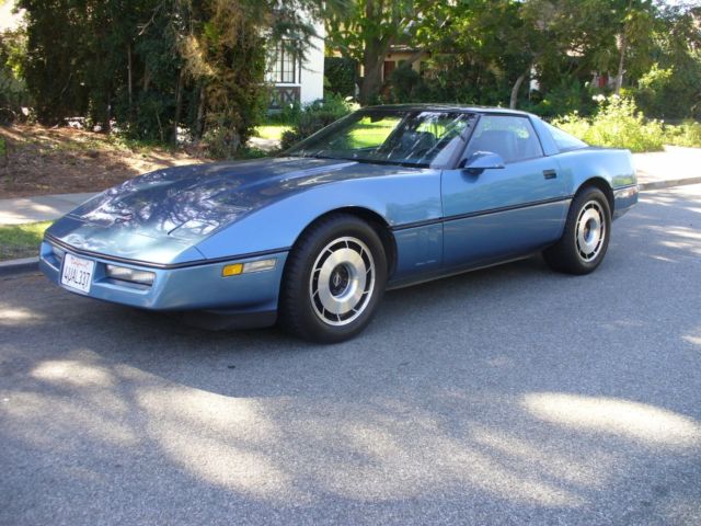 1985 Chevrolet Corvette Blue