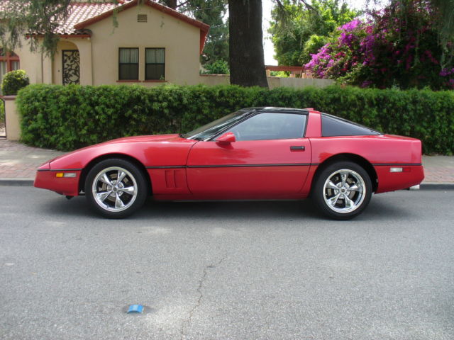 1989 Chevrolet Corvette Red - photo 2