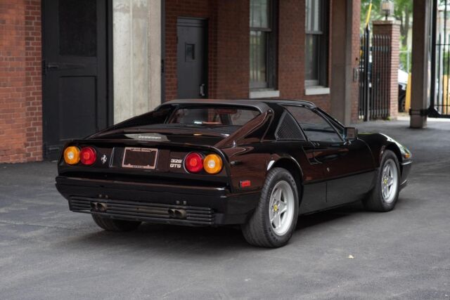 1987 Ferrari 328 - photo 9