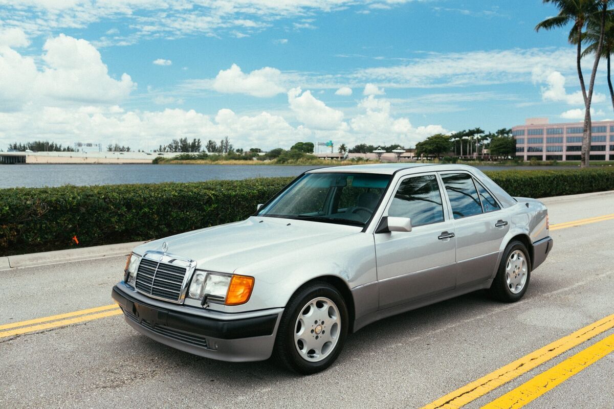 1992 Mercedes-Benz E-Class W124 500E - photo 11