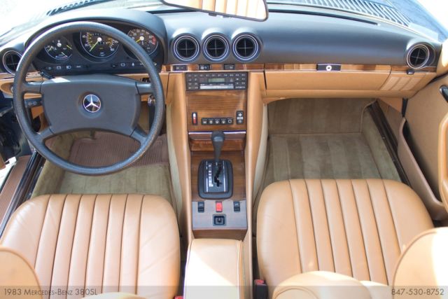 1983 Mercedes-Benz SL-Class - photo 11