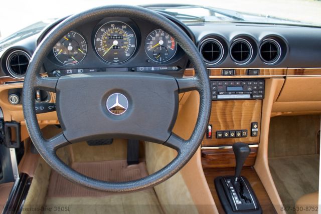 1983 Mercedes-Benz SL-Class - photo 12