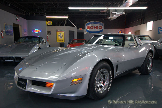 STUNNING CONDITION Silver/Oyster, GM Executive Ownership LOADED Factory CB Radio 1980 Chevrolet Corvette L82 #'s Match