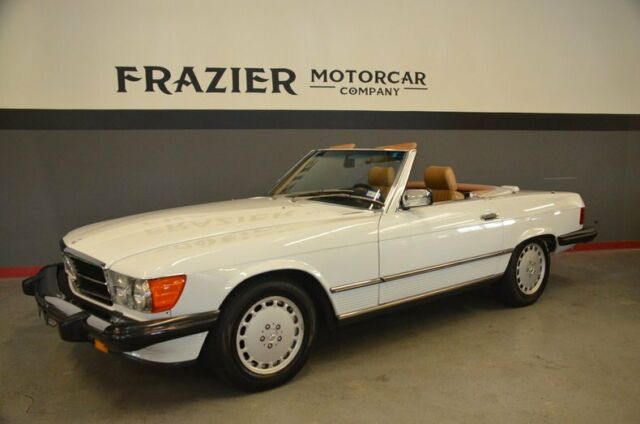 Stunning condition Southern States Two Owner well Serviced 560SL in White/Pal 1989 Mercedes-Benz 560SL