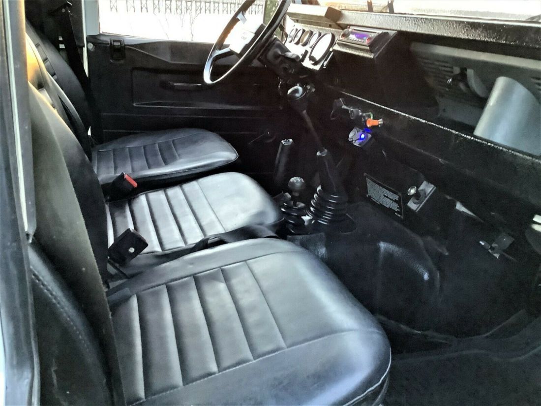 1987 Land Rover Defender TURBO DIESEL 90 5 SPEED - photo 10