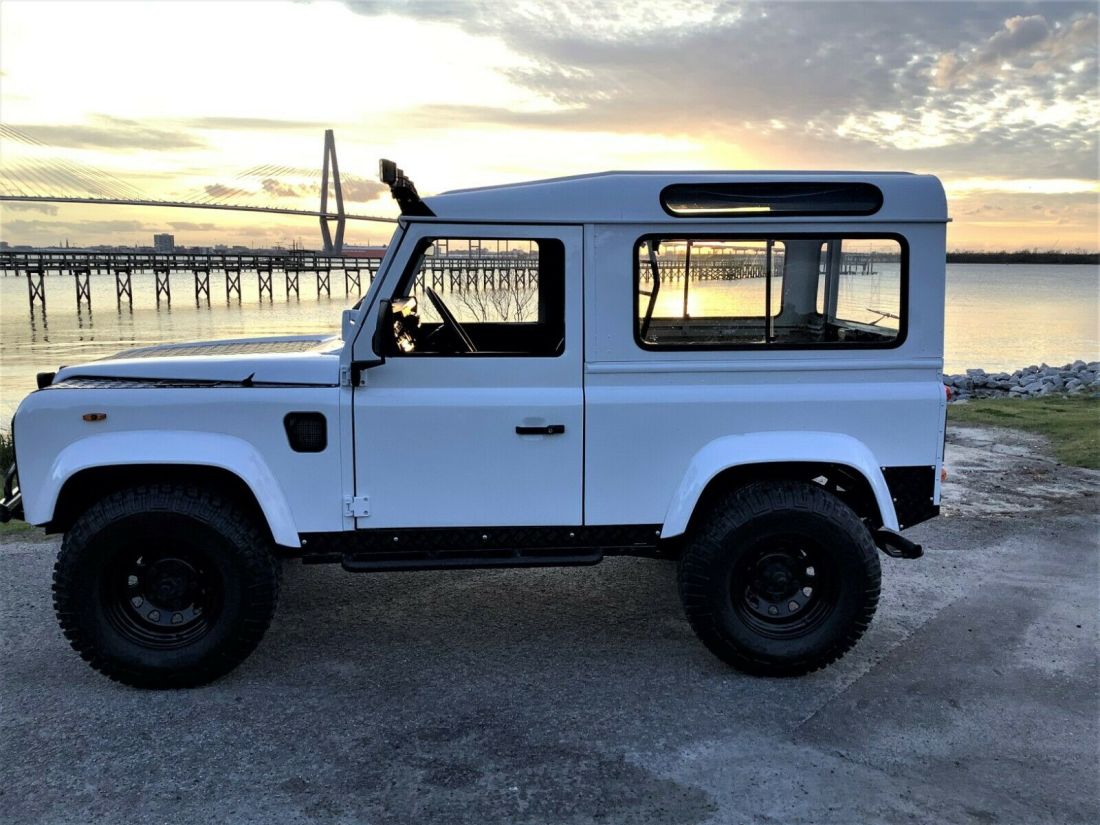 1987 Land Rover Defender TURBO DIESEL 90 5 SPEED - photo 3