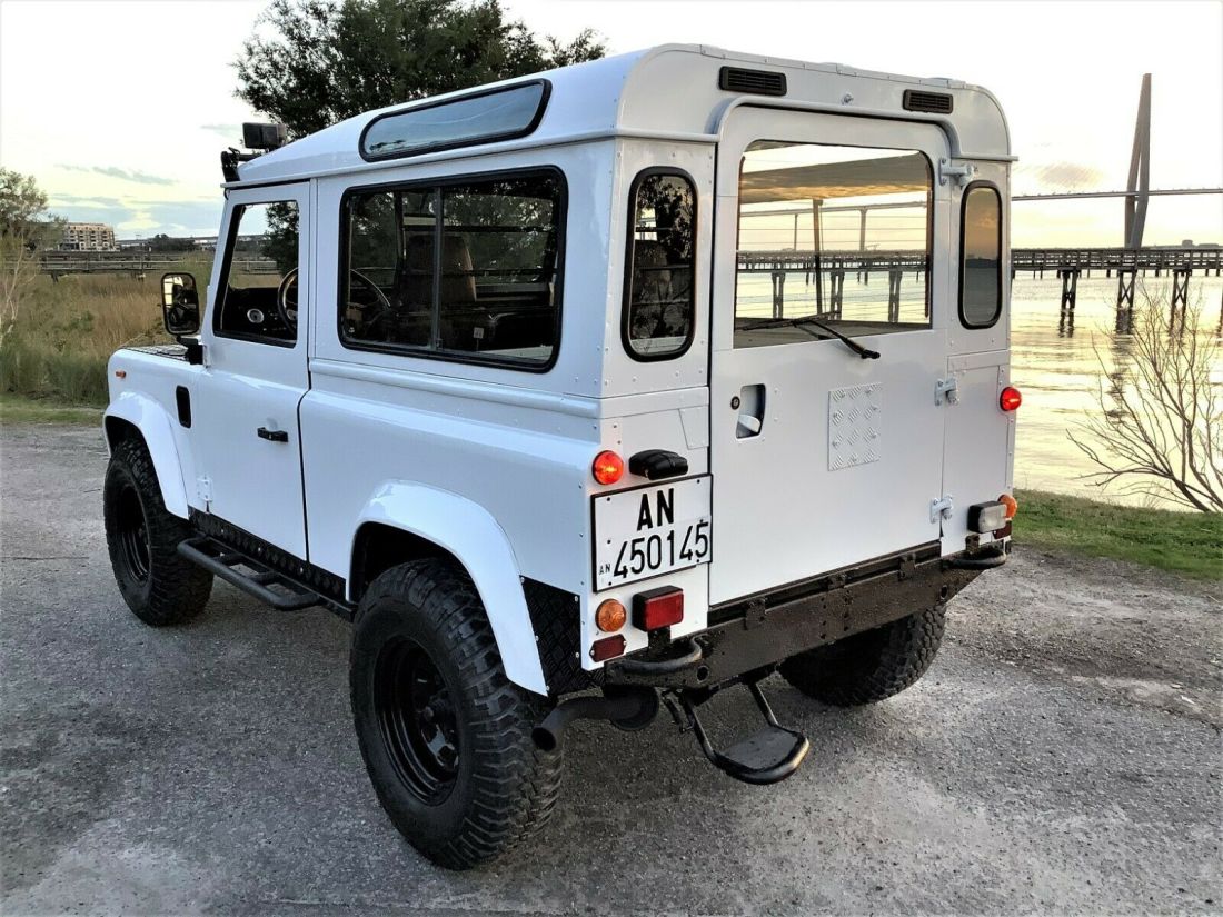 1987 Land Rover Defender TURBO DIESEL 90 5 SPEED - photo 8