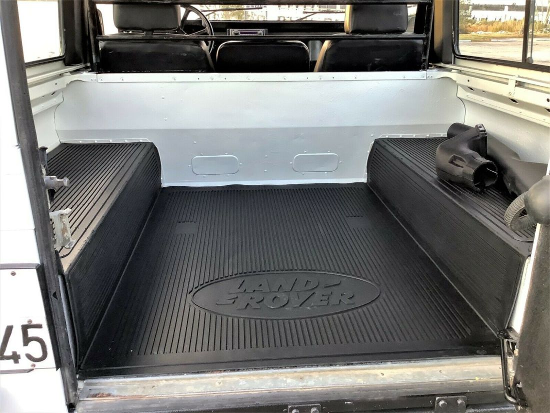 1987 Land Rover Defender TURBO DIESEL 90 5 SPEED - photo 9