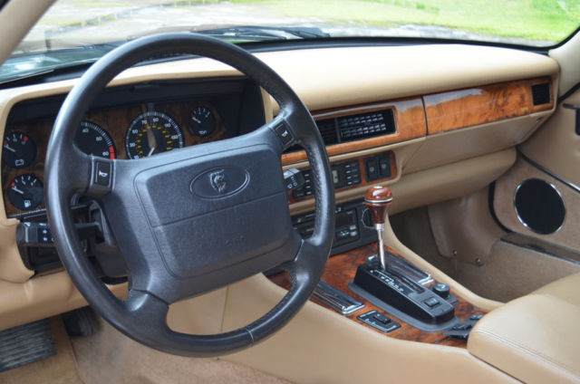 1994 Jaguar XJS 2dr Coupe 4.0L - photo 11