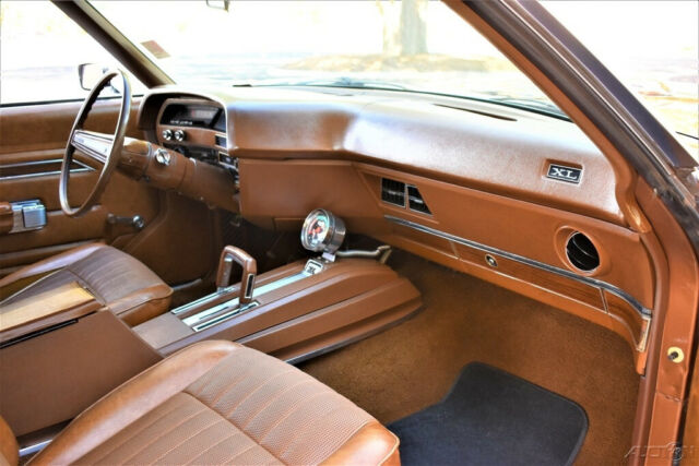 1970 Ford Galaxy XL Sportback edition, 351 Windsor, 1 Owner, Bucket Se - photo 13