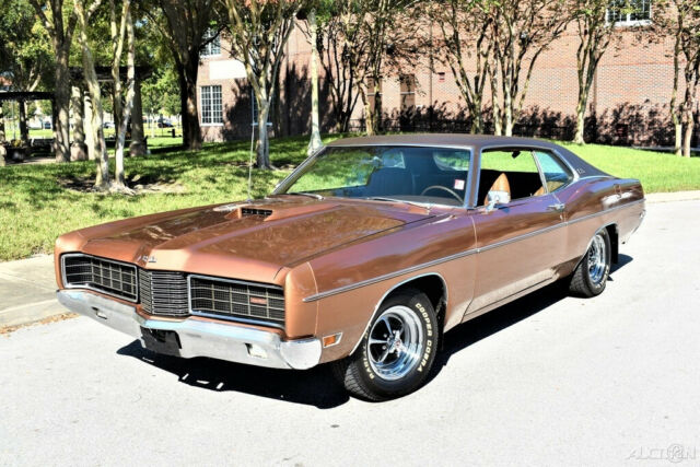 1970 Ford Galaxy XL Sportback edition, 351 Windsor, 1 Owner, Bucket Se - photo 2