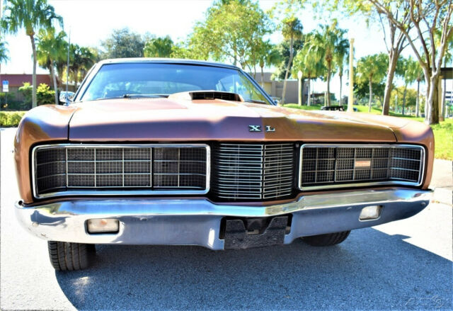 1970 Ford Galaxy XL Sportback edition, 351 Windsor, 1 Owner, Bucket Se - photo 6