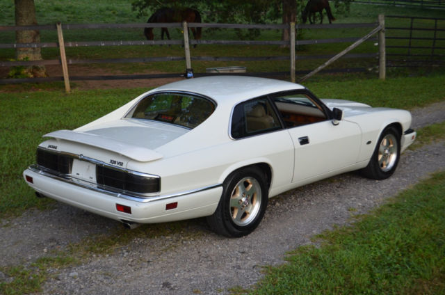 1994 Jaguar XJS Stunning ORIGINAL RARE 6.0 L XJS COUPE - photo 6